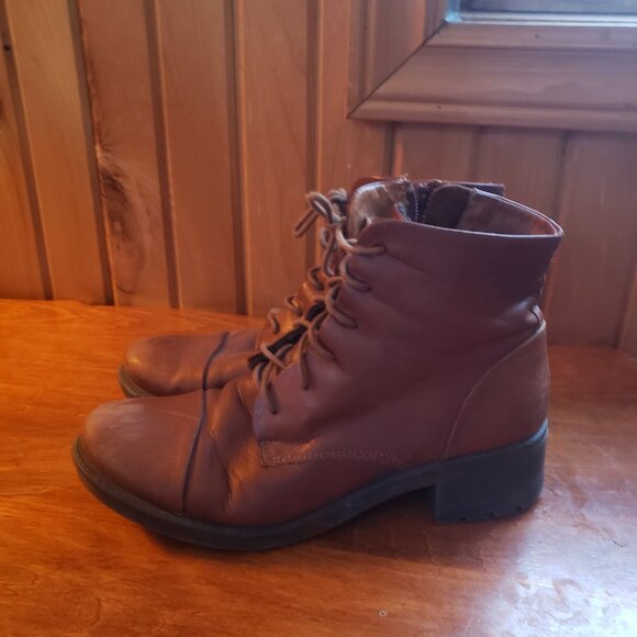 Genuine Leather Cottagecore Boots - Picture 2 of 7